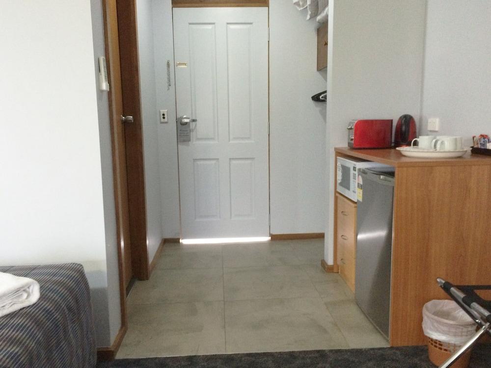 Town & Country Motor Inn Форбс Екстериор снимка
