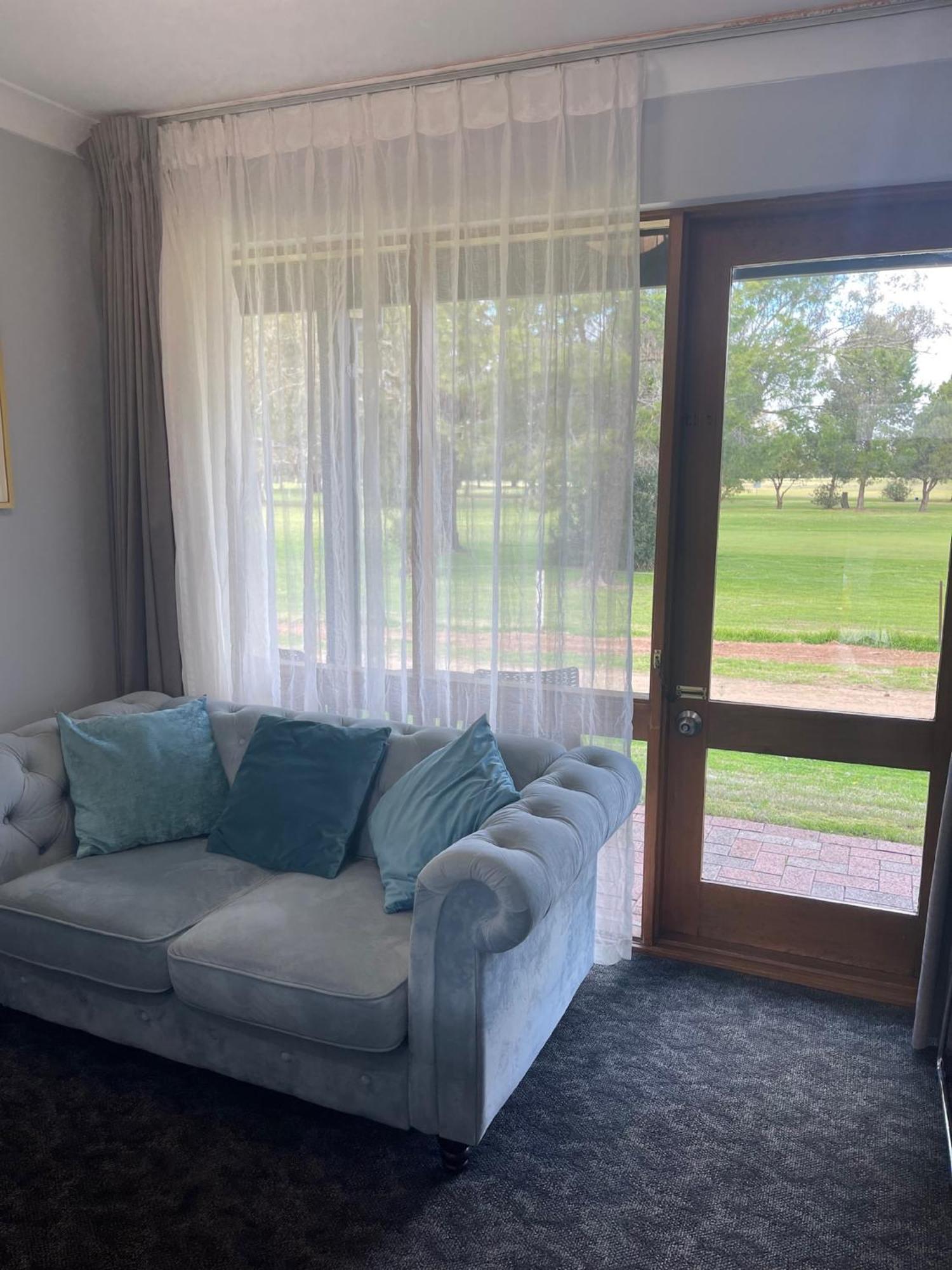 Town & Country Motor Inn Форбс Стая снимка